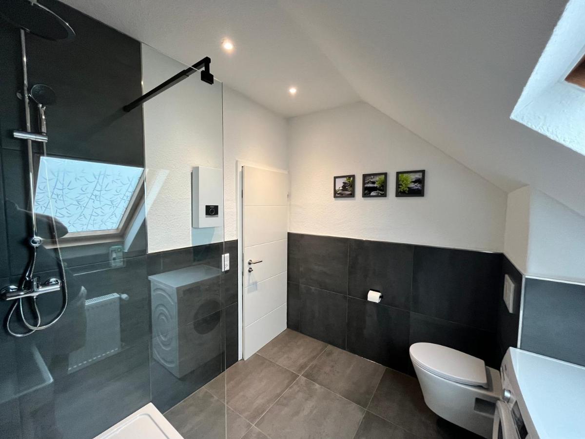 קרפלד Appartment Miami , Naehe Duesseldorf ,Messe ,Hbf ,City, Wifi, Helios Hospital מראה חיצוני תמונה
